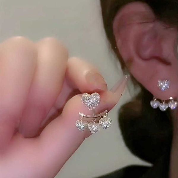 light and luxurious s925 silver needle heart shaped earrings with advanced design sense female love earring, Golden
light and luxurious s925 silver needle heart shaped earrings with advanced design sense female love earring, Golden
