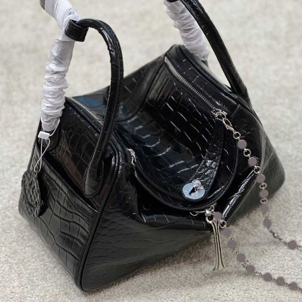 c hearts boston bags luxurys handbag pillow bag women designer crossbody luggage classic high capacity shoulder bags leather female crossbod
c hearts boston bags luxurys handbag pillow bag women designer crossbody luggage classic high capacity shoulder bags leather female crossbod