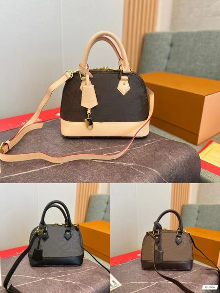 shell tote bag leather women handbag purse shoulder bags handbags
shell tote bag leather women handbag purse shoulder bags handbags