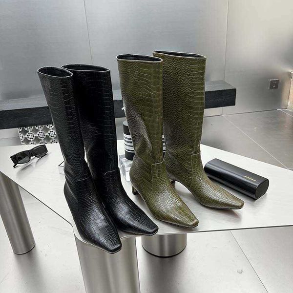 fashion women boots leather shoes winter thigh high heeled boots women's thick heel side zipper autumn winter new black chelsea knee le
fashion women boots leather shoes winter thigh high heeled boots women's thick heel side zipper autumn winter new black chelsea knee le