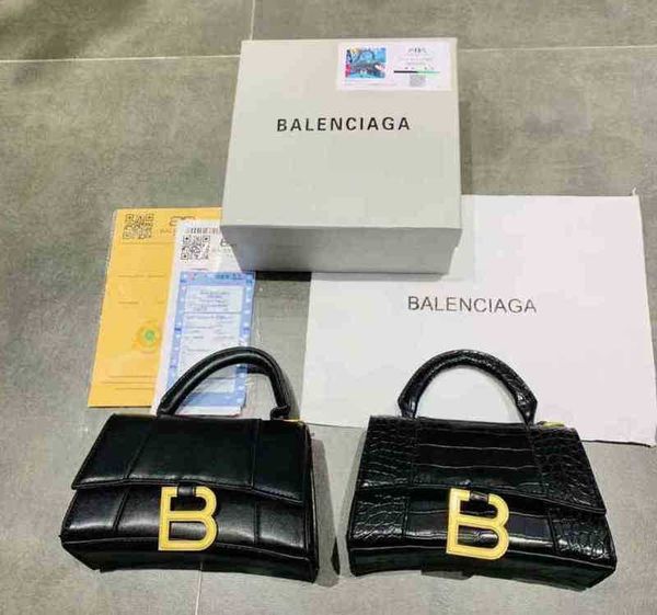 designer bbalencigas classic handbags shoulder bags french women's hourglass high sense vintage crocodile single messen
designer bbalencigas classic handbags shoulder bags french women's hourglass high sense vintage crocodile single messen