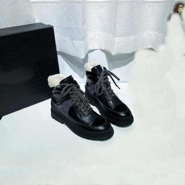 fashion designer women boots channel high heels knight martin leather wool winter warm black party wedding flat shoe 04-003
fashion designer women boots channel high heels knight martin leather wool winter warm black party wedding flat shoe 04-003