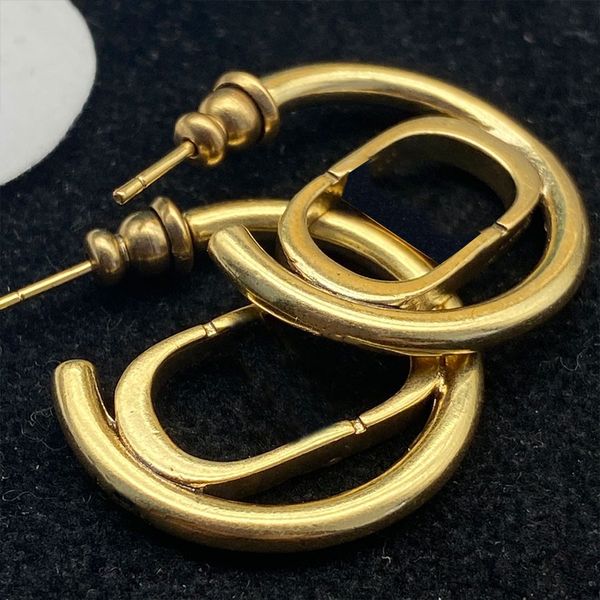 stylish simple earrings designer temperament ear accessories womens charm 2 colors, Golden
stylish simple earrings designer temperament ear accessories womens charm 2 colors, Golden