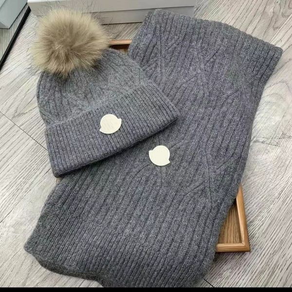 2022 classic suit hat hat scarf cashmere rabbit cashmere quality the warm is super comfortable men and women can do a couple of styles, Blue;gray