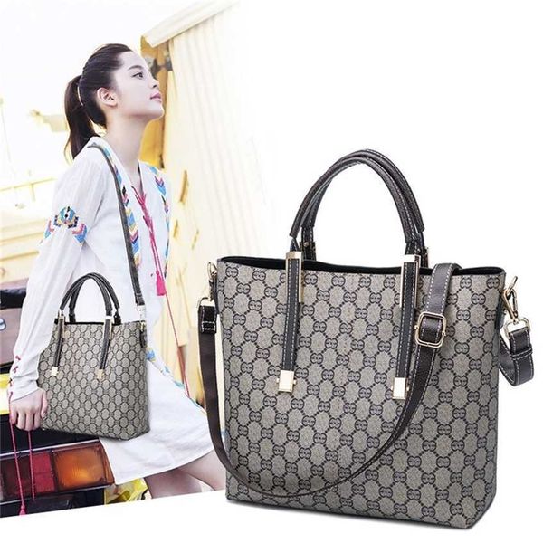 purses large bag female new printed tote bag versatile high-capacity sling one shoulder messenger handbag
purses large bag female new printed tote bag versatile high-capacity sling one shoulder messenger handbag