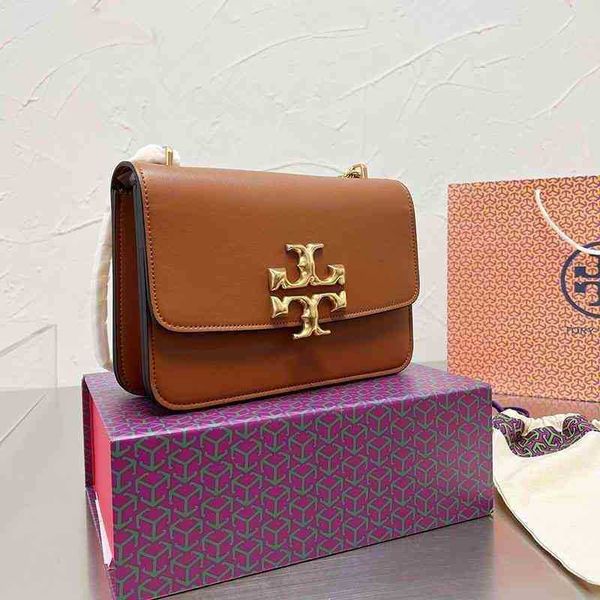 leather designer luxurys bags torysburchs eleanors messenger 2022 shoulder single eleanor portable flip tofu gold brick chain small square
leather designer luxurys bags torysburchs eleanors messenger 2022 shoulder single eleanor portable flip tofu gold brick chain small square