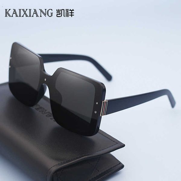 sunglasses 2021 new trend square polarized sunglasses men's and women's large frame face covering glasses, White;black
sunglasses 2021 new trend square polarized sunglasses men's and women's large frame face covering glasses, White;black