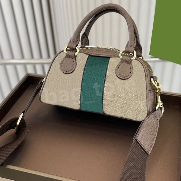 luxury shoulder bags women delicate pillow bag fashion classic style cross body shopping handbag coin pocket tote purse card holder
luxury shoulder bags women delicate pillow bag fashion classic style cross body shopping handbag coin pocket tote purse card holder