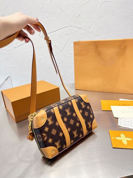 new designer bags crossbody shoulder bag classic vintage mosaic print fashion versatile women's shoulderbag
new designer bags crossbody shoulder bag classic vintage mosaic print fashion versatile women's shoulderbag