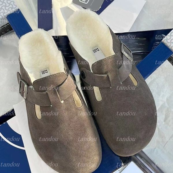 sandals boston shearling op19 designer clogs suede leathe slippers wook fur cork flat slides fashion clog arizona mayari sandal size 36-45 f, Black
sandals boston shearling op19 designer clogs suede leathe slippers wook fur cork flat slides fashion clog arizona mayari sandal size 36-45 f, Black