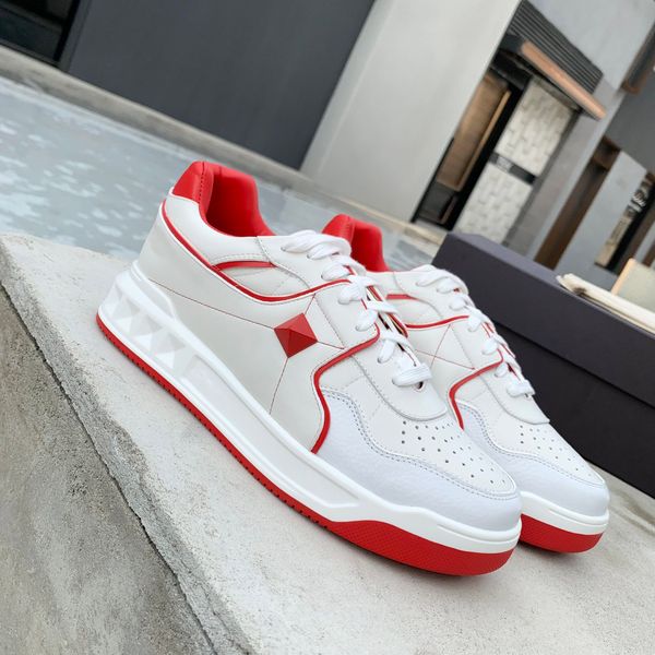 2022 new outdoor couple shoes sneakers sports running white upper high and low leather design stitching camouflage men's leisure runnin, Black
2022 new outdoor couple shoes sneakers sports running white upper high and low leather design stitching camouflage men's leisure runnin, Black