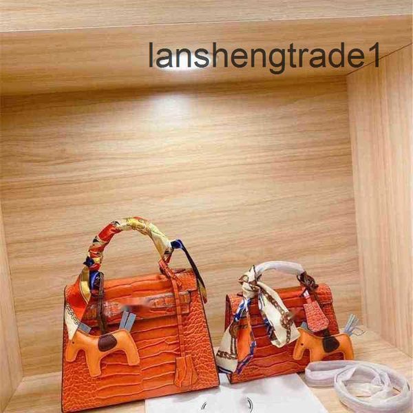 women designer inner herme orange middle patch small square soft handle solid vertical alligator lock fashion trend kelys jvx9
women designer inner herme orange middle patch small square soft handle solid vertical alligator lock fashion trend kelys jvx9