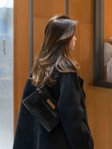manhattan evening bags handbag paris designer brand luxury shoulder bag siant lourent women's trendy leather retro versatile lady purse
manhattan evening bags handbag paris designer brand luxury shoulder bag siant lourent women's trendy leather retro versatile lady purse