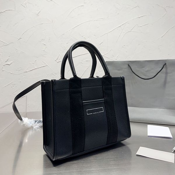 brand tote bag women handbags purse crossbody bags clemence genuine leather interior pocket classic fashion letters square pocket 27cm
brand tote bag women handbags purse crossbody bags clemence genuine leather interior pocket classic fashion letters square pocket 27cm