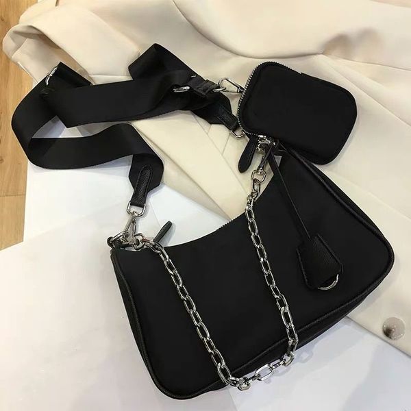 designer luxury women the tote bag fashion versatile handbags shoulder crossbody bags purse telfars totes large capacity saddle wallets 7a 4
designer luxury women the tote bag fashion versatile handbags shoulder crossbody bags purse telfars totes large capacity saddle wallets 7a 4