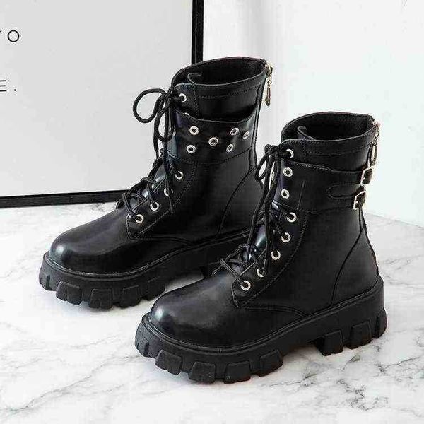 women boots british style lace up thick bottom breathable heel summer autumn martin boot 07091011, Black
women boots british style lace up thick bottom breathable heel summer autumn martin boot 07091011, Black