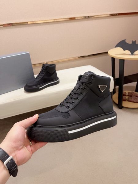 famous men 's casual shoes trainers runner sneakers runners shoe luxury paris high-sneaker mesh nylon men outdoor sports rubber soles 3, Black
famous men 's casual shoes trainers runner sneakers runners shoe luxury paris high-sneaker mesh nylon men outdoor sports rubber soles 3, Black