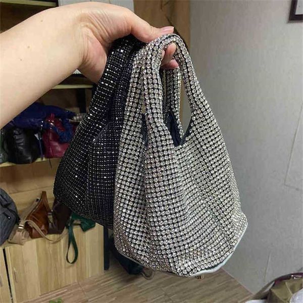 bags luxury diamonds basket bag designer women handbag shinny rhinestone shoulder crossbody evening party bucket purse 2022
bags luxury diamonds basket bag designer women handbag shinny rhinestone shoulder crossbody evening party bucket purse 2022