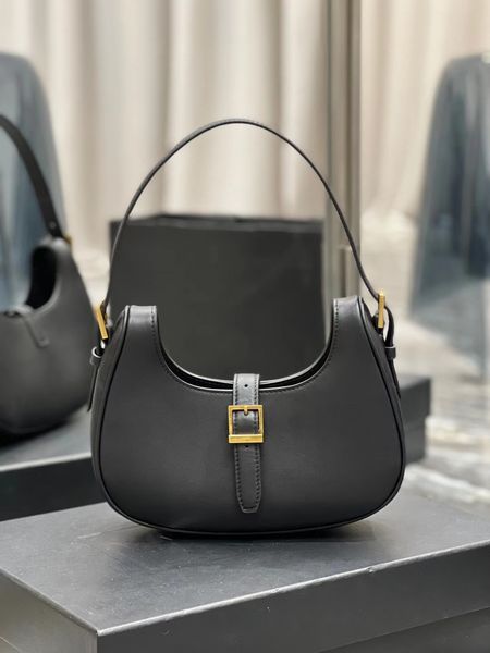 armpit messenger bag women's boutique designer handbag class cowhide made retro hardware clasp open fashion shoulder bag size 24.5x18x7
armpit messenger bag women's boutique designer handbag class cowhide made retro hardware clasp open fashion shoulder bag size 24.5x18x7