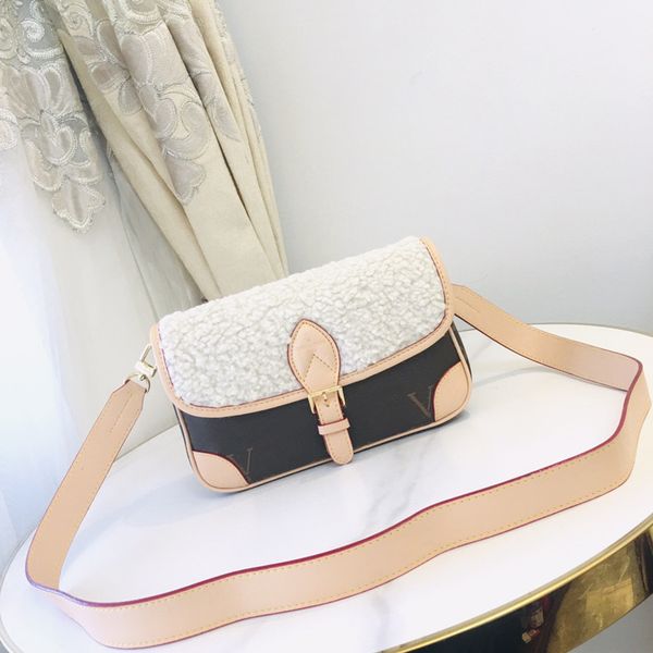 vintage diane bag women shoulder tote winter shearling fleece fur cover flap ski cozygram capsule design hobo luxury crossbody monograms han
vintage diane bag women shoulder tote winter shearling fleece fur cover flap ski cozygram capsule design hobo luxury crossbody monograms han