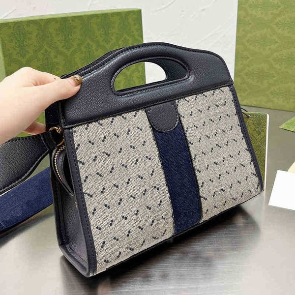shopping bags tote women messenger s vintage printing handbag shoulder clutch designer crossbody female purses 230328
shopping bags tote women messenger s vintage printing handbag shoulder clutch designer crossbody female purses 230328