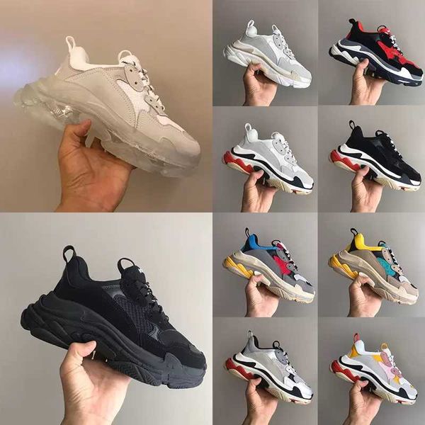 paris casual shoes woman designer triple s fashion paris vintage old dad sneakers black white green clear sole flats platform men women outd
paris casual shoes woman designer triple s fashion paris vintage old dad sneakers black white green clear sole flats platform men women outd