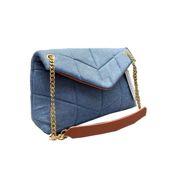 22 women's shoulder bag super popular denim retro style designer chain bag practical and versatile 
22 women's shoulder bag super popular denim retro style designer chain bag practical and versatile