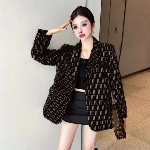 fashion women suit designer clothes blazer full letters spring new released e139, White;black
fashion women suit designer clothes blazer full letters spring new released e139, White;black
