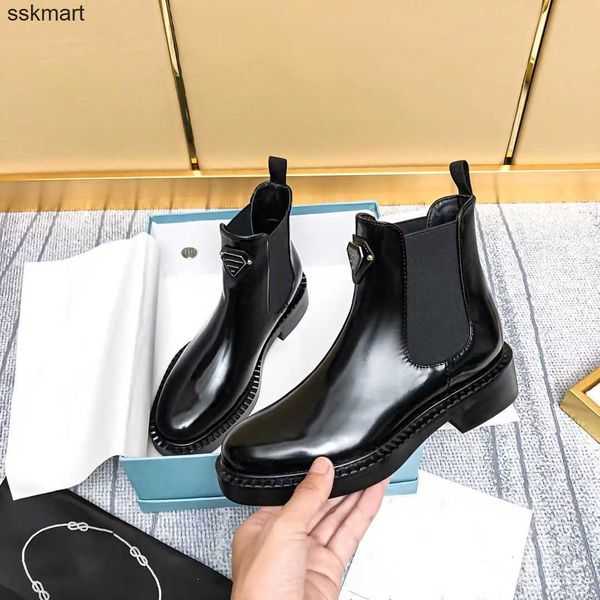 designer home p triangle logo metal inverted triangle chelsea rois boots high street smoke boots martin boots size 35-45, Black
designer home p triangle logo metal inverted triangle chelsea rois boots high street smoke boots martin boots size 35-45, Black