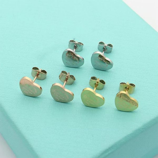 2022 fashion brand love t stud earring classic luxury designer earrings for women premium 316l titanium steel plated 18k gold earrings jewel, Golden;silver
2022 fashion brand love t stud earring classic luxury designer earrings for women premium 316l titanium steel plated 18k gold earrings jewel, Golden;silver