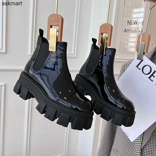 designer triangle logo p rois boots family chelsea boots women's thick soled muffin shoes and ankle boots, Black
designer triangle logo p rois boots family chelsea boots women's thick soled muffin shoes and ankle boots, Black