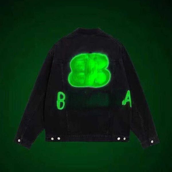 mens jackets bb black denim coat luminous letters designer jacket metal button cardigan couple coats european size, Black;brown
mens jackets bb black denim coat luminous letters designer jacket metal button cardigan couple coats european size, Black;brown
