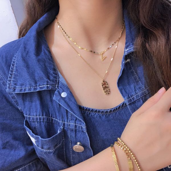 luxury high-end jewelry necklace charm fashion design necklace 18k gold plated long chain designer style popular brand exquisite gifts campu, Silver
luxury high-end jewelry necklace charm fashion design necklace 18k gold plated long chain designer style popular brand exquisite gifts campu, Silver