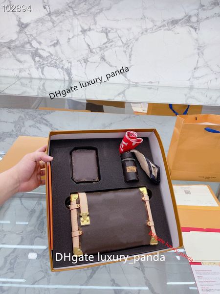 4 piece package lady money clips contain handbag purse lipstick bag small scarves fashion designer coin bag card bags luxury leather wallet, Black
4 piece package lady money clips contain handbag purse lipstick bag small scarves fashion designer coin bag card bags luxury leather wallet, Black