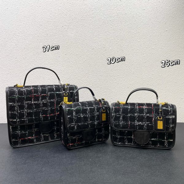 22k womens wool woolen tweed messenger quilted bags classic flap black white red purse with handle totes gold badge ghw crossbody designer h
22k womens wool woolen tweed messenger quilted bags classic flap black white red purse with handle totes gold badge ghw crossbody designer h