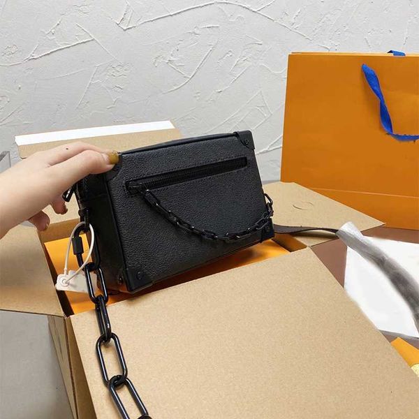 bags 2022 designer shoulder messenger bag unique mini design luxury fashion square and compact shape
bags 2022 designer shoulder messenger bag unique mini design luxury fashion square and compact shape