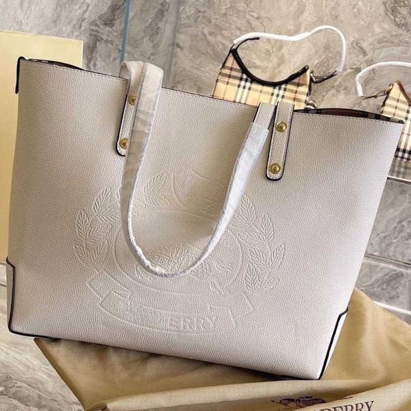 burbrerys crossbody handbags bags burbrery onthego tote luxuries designers women bag purses totes designer woman handbag shoulder wallet par
burbrerys crossbody handbags bags burbrery onthego tote luxuries designers women bag purses totes designer woman handbag shoulder wallet par