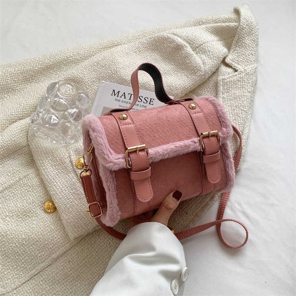 autumn and winter wool splice handbag fashion bag western style small fresh one shoulder crossbody cambridge crossbody
autumn and winter wool splice handbag fashion bag western style small fresh one shoulder crossbody cambridge crossbody
