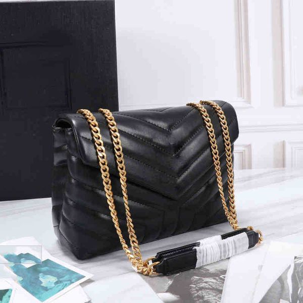classic shoulder bags women chain handbag leather luxury designer brand crossbody female purses 220325
classic shoulder bags women chain handbag leather luxury designer brand crossbody female purses 220325