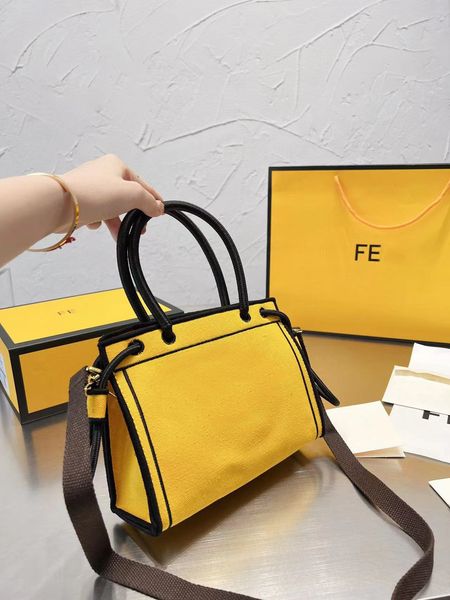 luxury shoulder bags new shopping bag women designer handbags double f element design crossbody bags high capacity casual totes purse
luxury shoulder bags new shopping bag women designer handbags double f element design crossbody bags high capacity casual totes purse
