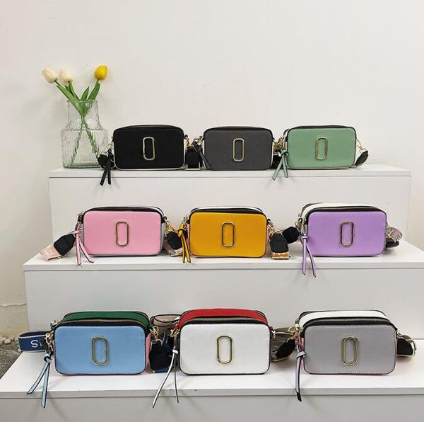 women bags new 2022 contrast color small square bag trend letter single shoulder messenger bag j003, Red;black
women bags new 2022 contrast color small square bag trend letter single shoulder messenger bag j003, Red;black