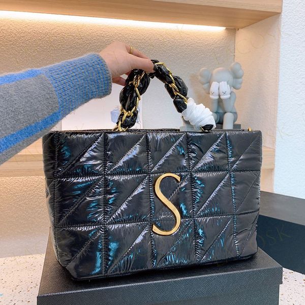 large shopping bags for women handbags feather totes winter soft down jacket crossbody gold brand letter
large shopping bags for women handbags feather totes winter soft down jacket crossbody gold brand letter