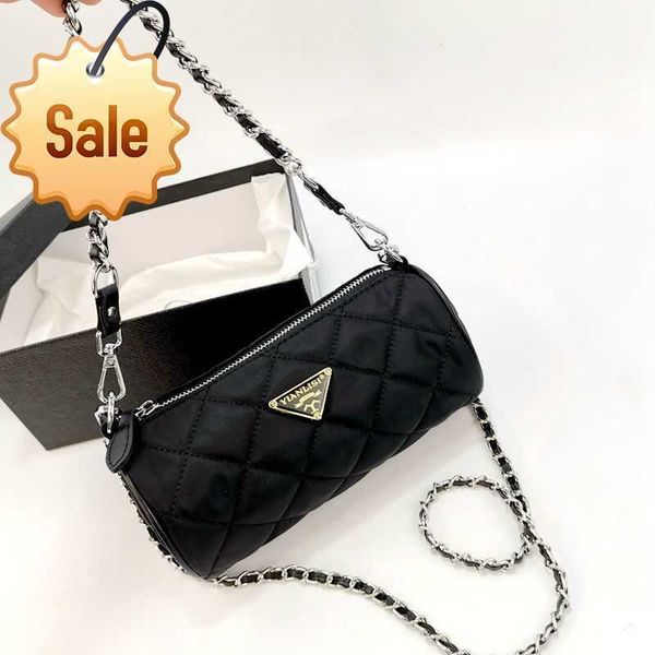 women's luxury designer shoulder bag 2023 new chain small cylindrical handbag fashion diamond-shaped crossbody bag factory direct sales
women's luxury designer shoulder bag 2023 new chain small cylindrical handbag fashion diamond-shaped crossbody bag factory direct sales