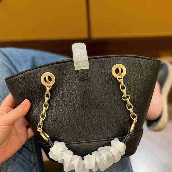 tote handbag women chain shoulder crossbody mini vegetable basket bags brand luxury famous designer messenger wallets 220402
tote handbag women chain shoulder crossbody mini vegetable basket bags brand luxury famous designer messenger wallets 220402