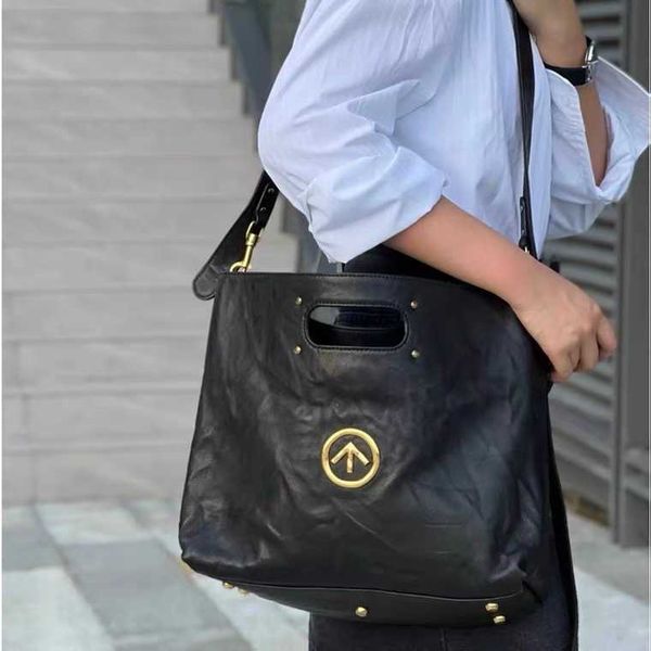 totes handbags grotto gelatote bag classic bigpeace series vegetable tanned sheepskin commuter large capacity portable shoulder bag 221029
totes handbags grotto gelatote bag classic bigpeace series vegetable tanned sheepskin commuter large capacity portable shoulder bag 221029