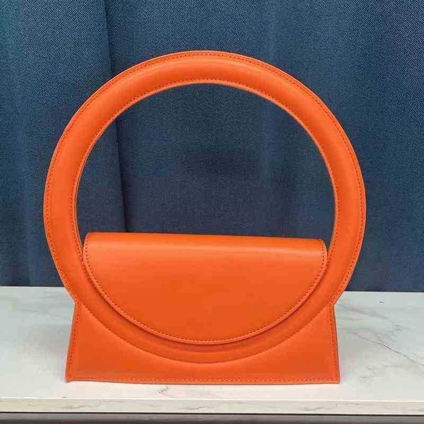 niche texture ring semicircle handbags pu women's underarm bag fashionable and popular one shoulder messenger handbag 220725
niche texture ring semicircle handbags pu women's underarm bag fashionable and popular one shoulder messenger handbag 220725