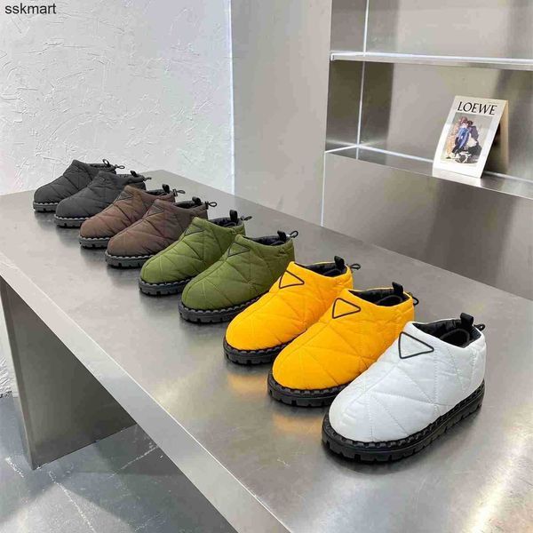 designer rois boots p triangle logo warm cotton shoes 2021 winter new triangular drawstring waterproof down boots flat bottom size 35-45, Black
designer rois boots p triangle logo warm cotton shoes 2021 winter new triangular drawstring waterproof down boots flat bottom size 35-45, Black