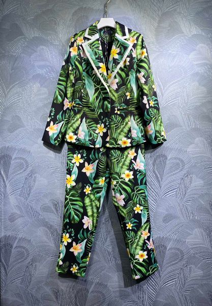 women's two piece pants autumn new style lapel slim print small casual long sleeve coat with trousers suit, White
women's two piece pants autumn new style lapel slim print small casual long sleeve coat with trousers suit, White