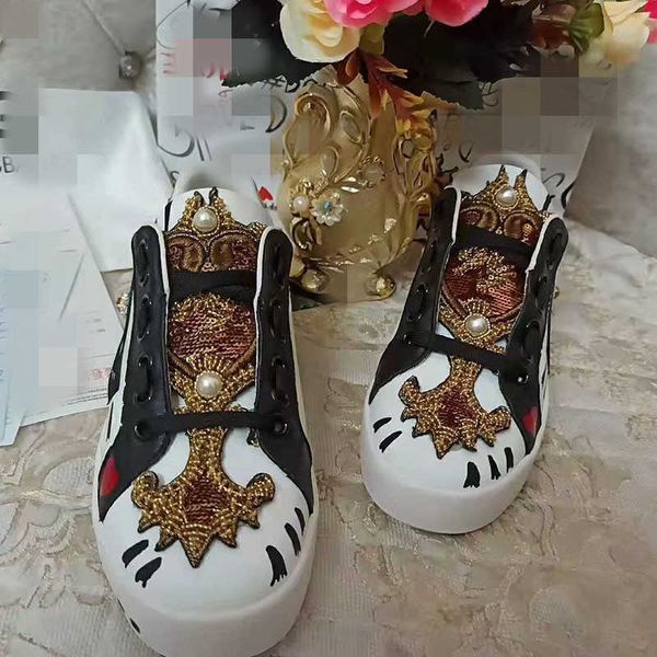 platform shoes velvet black leather sneakers fashion rubber reflective inner height high bottom leisure sports shoes szie35-45 kljjj0002
platform shoes velvet black leather sneakers fashion rubber reflective inner height high bottom leisure sports shoes szie35-45 kljjj0002