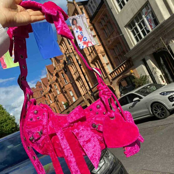 shoulder bags handbags ins bow tie girl velvet bow locomotive armpit bag single shoulder diagonal bag autumn and winter new women's han
shoulder bags handbags ins bow tie girl velvet bow locomotive armpit bag single shoulder diagonal bag autumn and winter new women's han